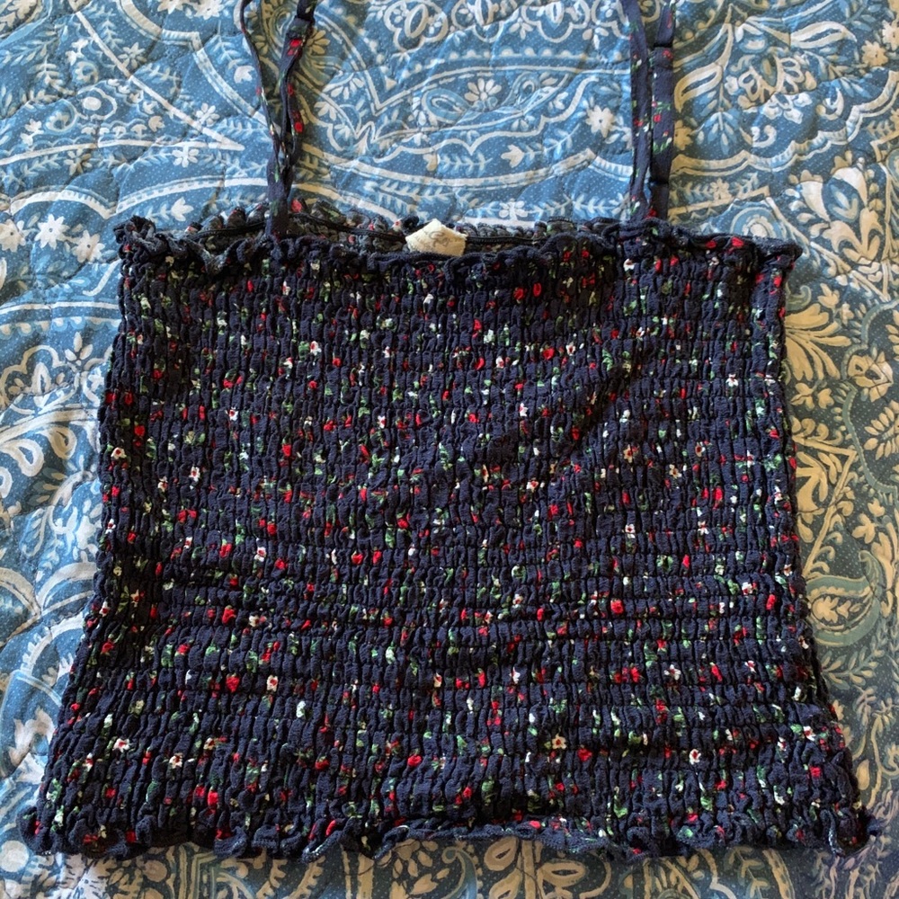 Brandy Melville (John Galt) crop top